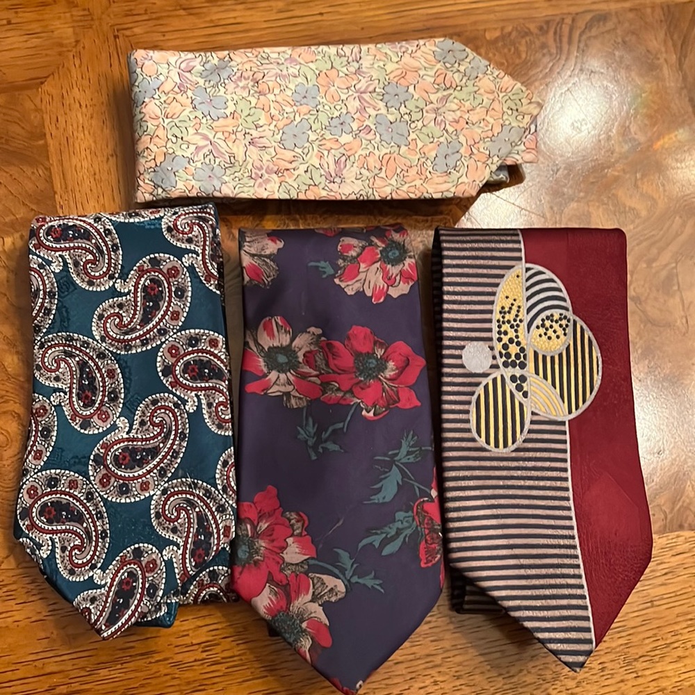 Designer, men’s silk ties, Oscar La Renta Gian Franco Italy Liberty  London